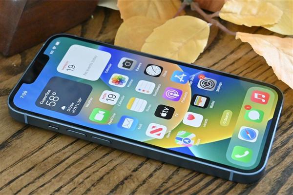 机！iPhone SE 4保护壳现身j9九游会网站入口今年最便宜的苹果手